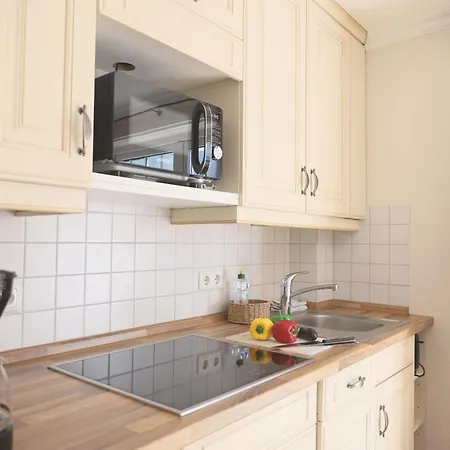 Kampstrasse 9, W3, Gb3 *