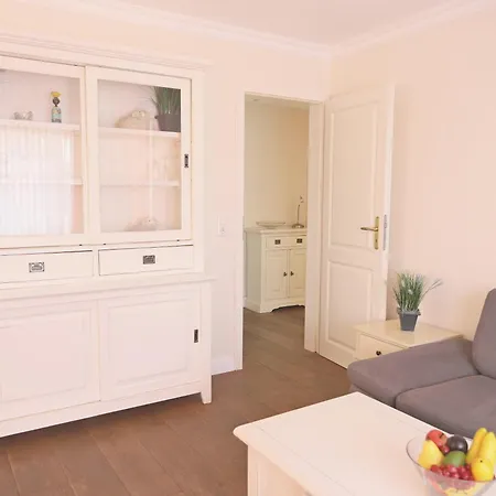 Kampstrasse 9, W3, Gb3 Daire *